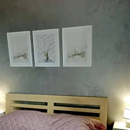 Sunny Corner In Bialoleka With One Double Bed