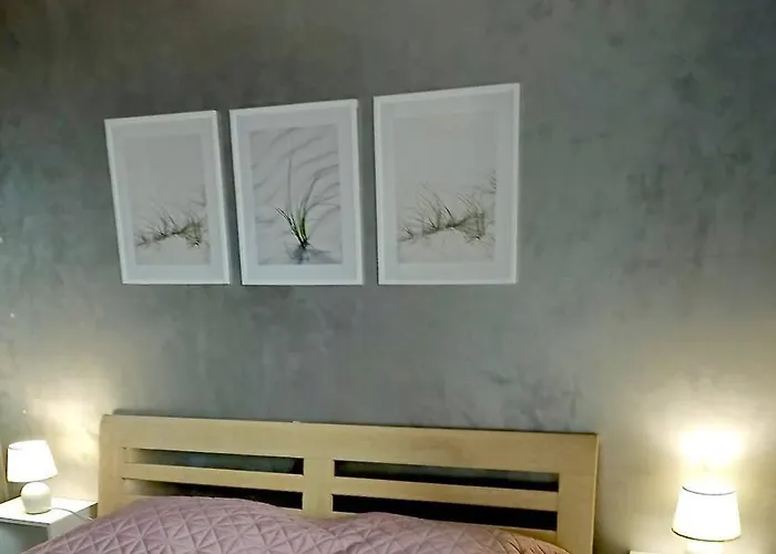 Sunny Corner In Bialoleka With One Double Bed