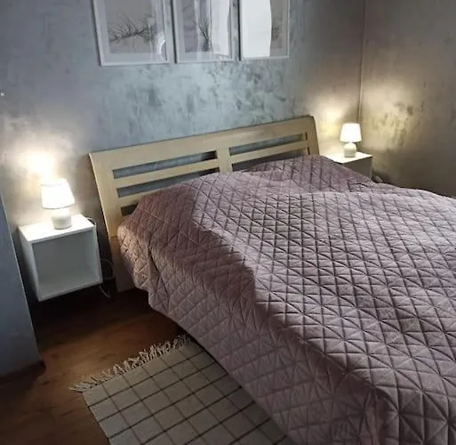 Sunny Corner In Bialoleka With One Double Bed 아파트 바르샤바