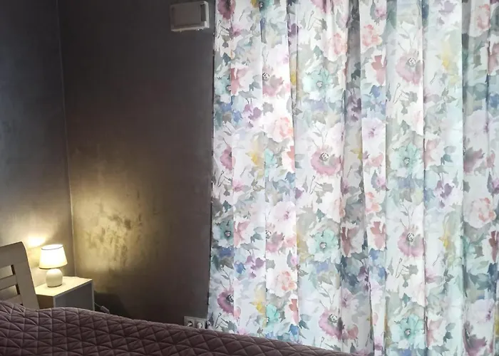 Sunny Corner In Bialoleka With One Double Bed 아파트 바르샤바