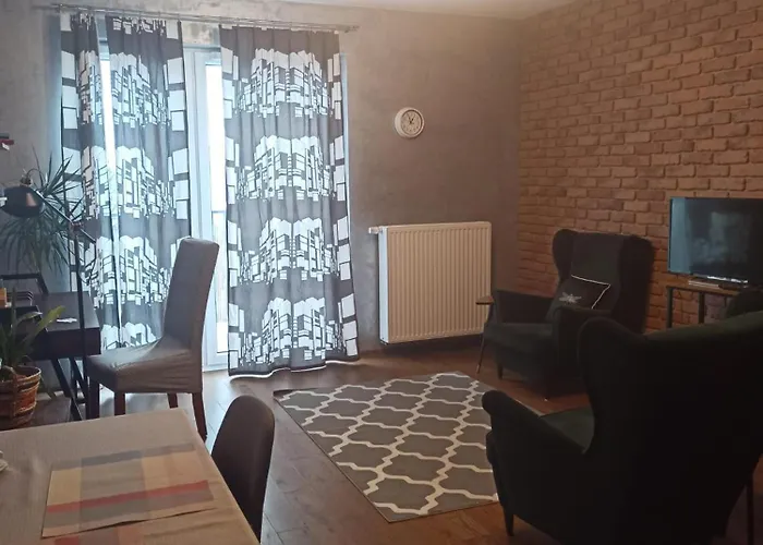 아파트 Sunny Corner In Bialoleka With One Double Bed