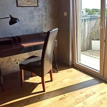 Sunny Corner In Bialoleka With One Double Bed 公寓 华沙