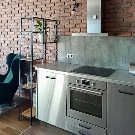 公寓 Sunny Corner In Bialoleka With One Double Bed 华沙